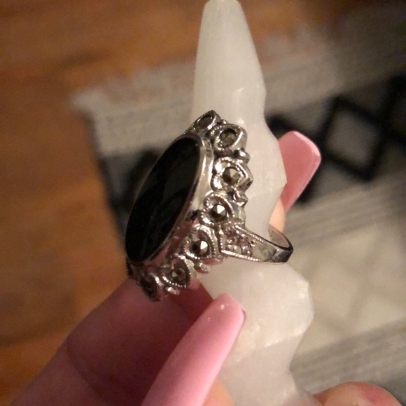 Black Onyx Crystal Ring - Picture 3 of 7